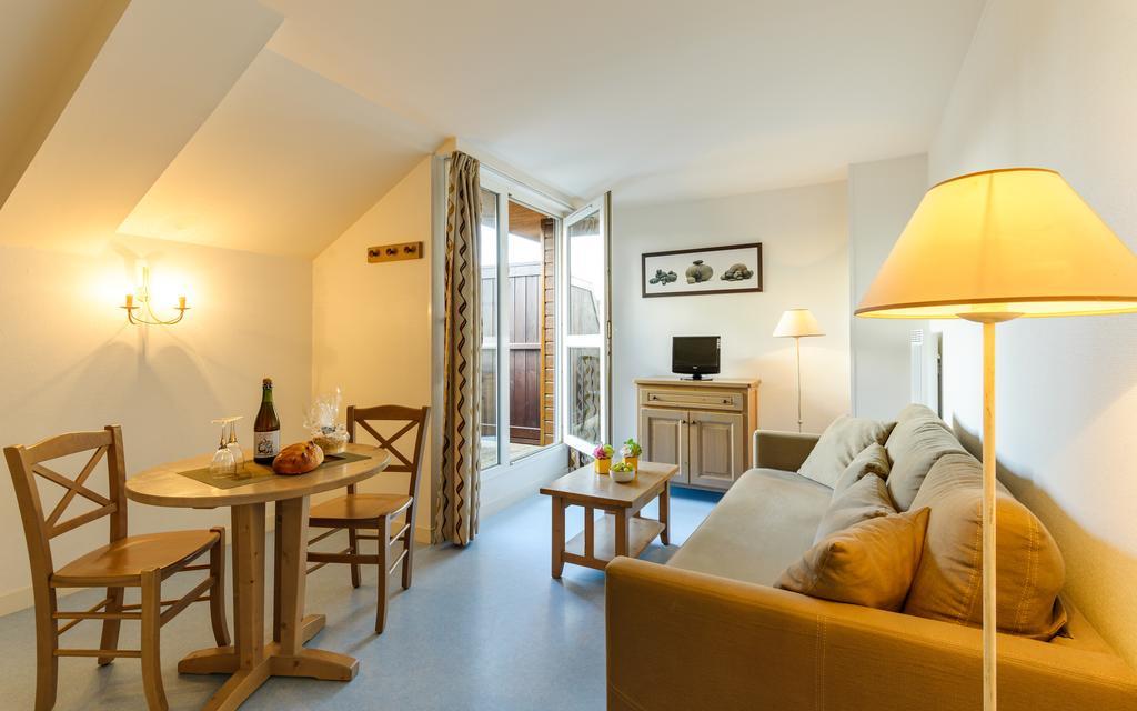 Lagrange Vacances Les Roches Douvres Saint-Briac-sur-Mer Quarto foto